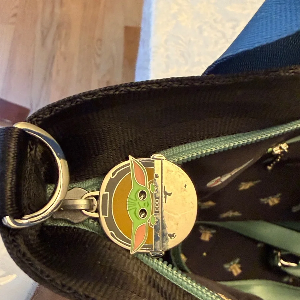 Harveys Seatbelt Mandalorion Tote